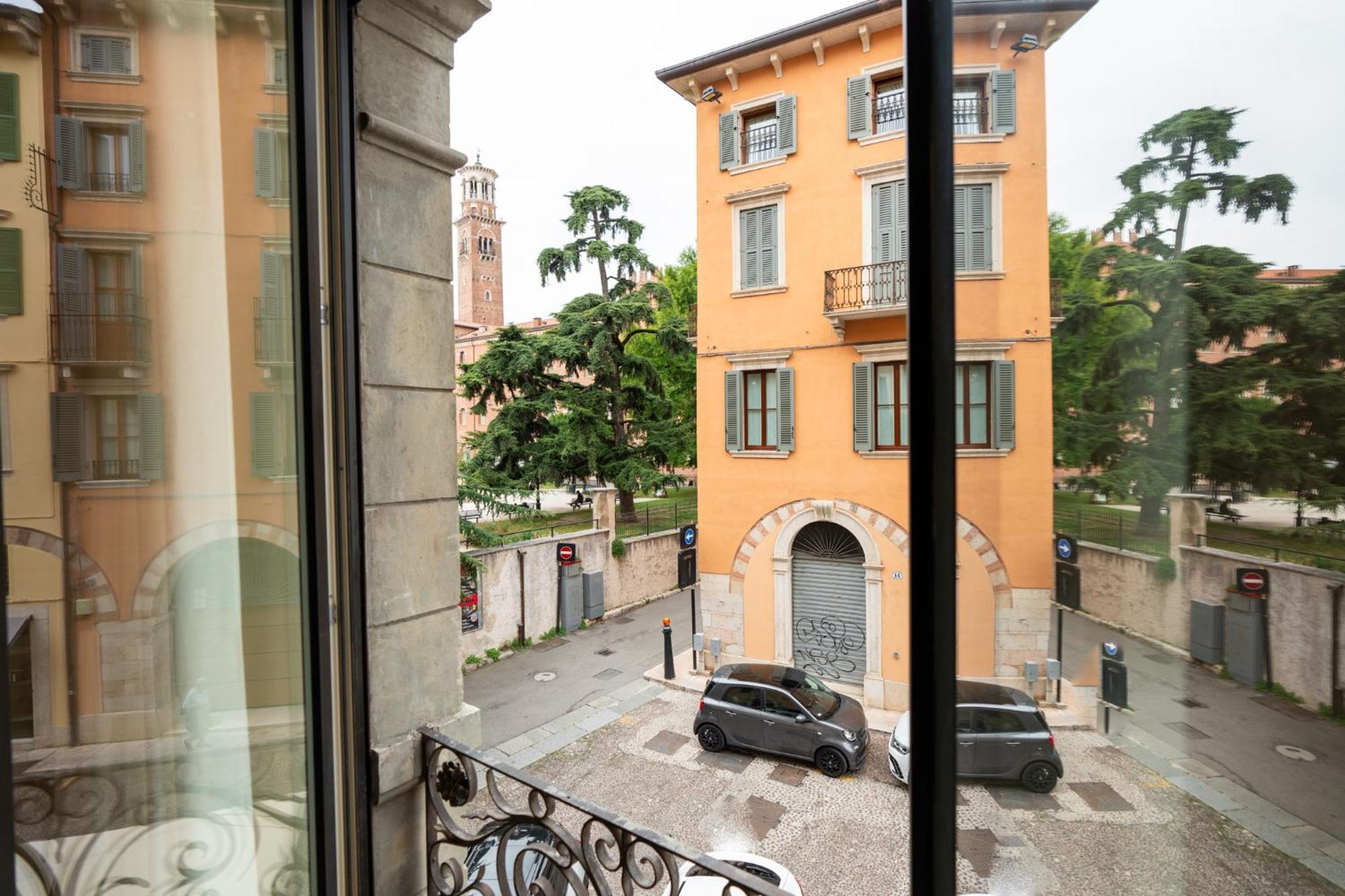 Hotel Palazzo Biasini By Postcardsfrom Verona Exterior foto
